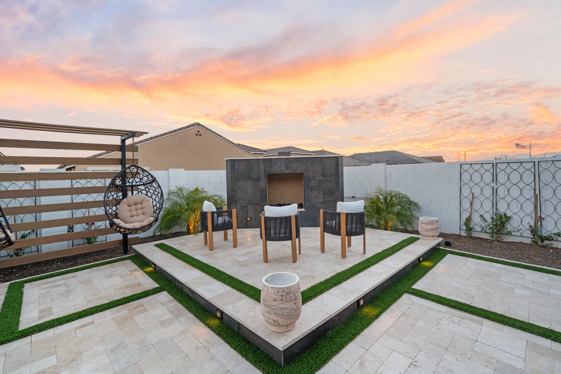 $61K covered patio, fireplace & turf — Chandler